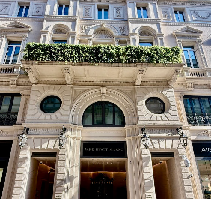"米兰柏悦酒店体验：奢华套房、完美位置与凯悦积分兑换攻略 | 意大利之旅起点"